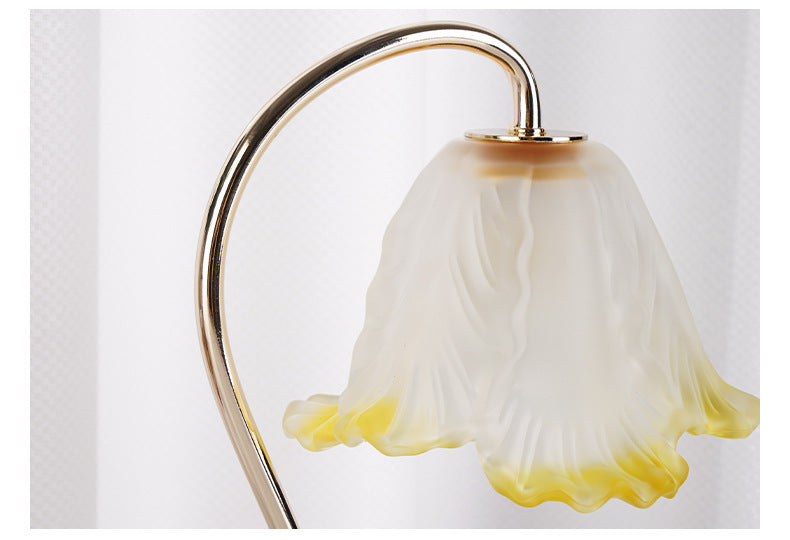 Fleur Elegance Candle Warmer Lamp
